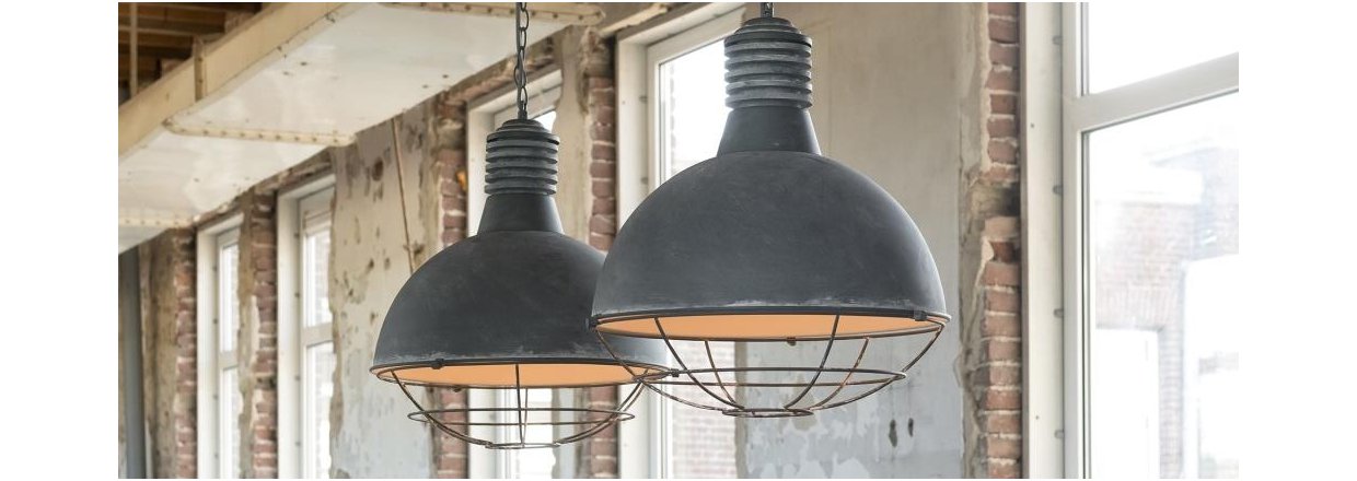 Masser af hotte industrilamper