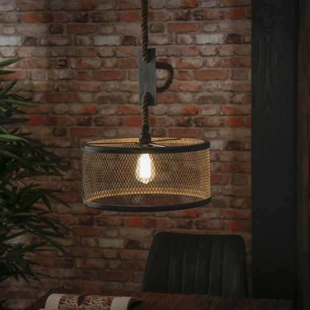 Loftlampe med skærm i gitter design