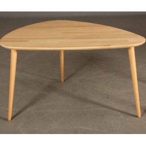 Lumber - sofabord i massiv b�g,  organisk trekant 93 x 65 cm