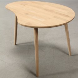 Lumber - sofabord i massiv eg,  paletform 74 x 55 cm