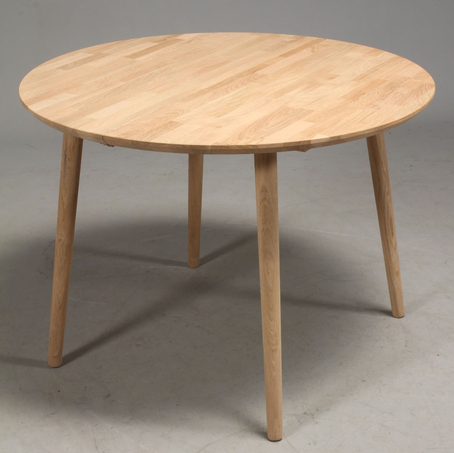 Lumber - rundt spisebord ø 100 cm., med 1 tillægsplade, massiv eg Hvid olieret